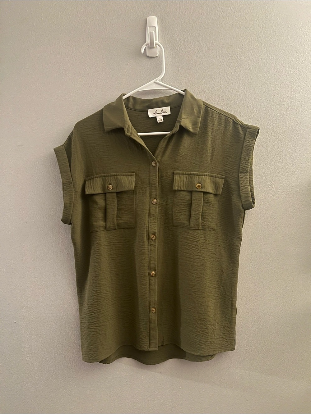 NWOT Anneliese Olive Green Utility Button-Down Sleeveless Blouse Size Small